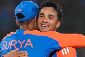 भारत के अभिषेक शर्मा टी-20 रैंकिंग में बने नंबर वन, विराट और सूर्यकुमार के बाद यह उपलब्धि हासिल करने वाले तीसरे भारतीय