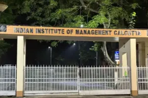 आईआईएम में महिला के साथ छेड़छाड़, पुलिस ने ब्वॉयज हॉस्टल का किया दौरा