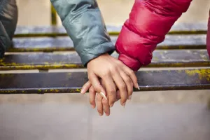 युवक और युवती लिव इन रिलेेशन में रह रहे थे साथ : दुष्कर्म के मुकदमे को माना झूठा, प्रेमी को किया दोष मुक्त