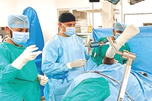 अब स्पाइडर-2 रोबोट से कंधे की सर्जरी में आई नई क्रांति