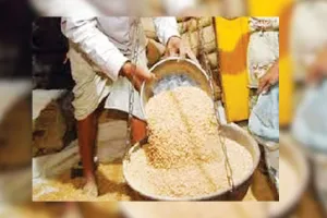 असर खबर का - अब राशन से नहीं होंगे वंचित, बुजुर्गों को मिली राहत