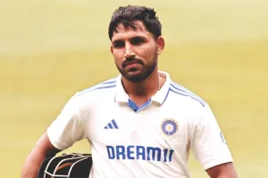 जुरेल को मिल सकता है प्लेइंग-11 में मौका, रवि शास्त्री ने कहा- कीपिंग नहीं कर सकते तो बतौर बैटर न खेलें पंत 