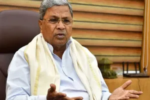 कर्नाटक सरकार पांच वर्ष का कार्यकाल पूरा करेगी : मुख्यमंत्री सिद्दारमैया ने भाजपा पर किया तीखा हमला, कहा- श्रीरामुलु चुनाव हार गए और अब उल्टी-सीधी बयानबाजी कर रहे 