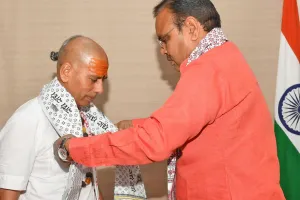 मुख्यमंत्री से महाराज ध्यानाराम की मुलाकात : सामाजिक और आध्यात्मिक उत्थान पर चर्चा