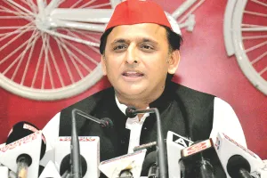 योगी के बयान पर अखिलेश यादव का पलटवार, कहा- बूथ उतारेगा कुछ लोगों का भूत 