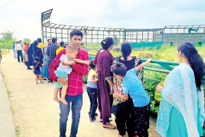 चार साल से 25 करोड़ का इंतजार, न कैफेटेरिया बना, न एनक्लोजर