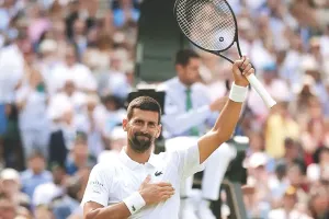 सर्बियाई टेनिस खिलाड़ी ने एक और रिकॉर्ड अपने नाम दर्ज किया, रोजर फेडरर को पीछे छोड़ा, जोकोविच की 99वीं जीत