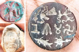 2000 से 2500 साल पुरानी है मुहर और सीलिंग, इनसे भी पुराने पंचमार्क के सिक्के