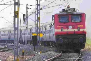 दिल्ली इंटरलॉकिंग के चलते 27 ट्रेनें रद्द, जयपुर से डबल डेकर समेत कई ट्रेनें प्रभावित