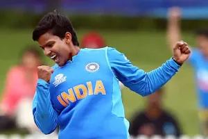 दीप्ति नम्बर वन गेंदबाज बनने के करीब, आईसीसी महिला टी-20 रैंकिंग में दूसरे स्थान पर पहुंचीं