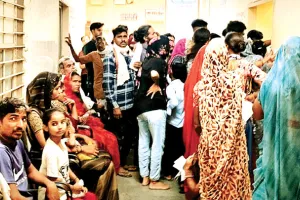 लापरवाही: अस्पताल की व्यवस्थाएं वेंटिलेटर पर, कैसे होगा उपचार !