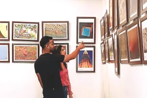 विश्व फोटोग्राफी दिवस : 680 तस्वीरों में दिखा कलाकारों का टैलेंट, भारत सहित 8 देशों और 12 से अधिक राज्यों के कलाकार कर रहे अपनी प्रतिभा प्रस्तुत 