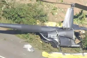 ब्रिटेन में हेलीकॉप्टर क्रैश : 3 लोगों की मौत की पुष्टि, उड़ान प्रशिक्षण ले रहा था विमान