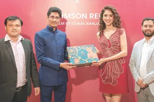 एक चित्रकार की यात्रा को दिखाया जाएगा क्रिमसन रेड : डायरेक्टर बज्मी