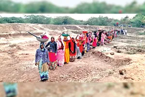 असर खबर का - जांच कमेटी की रिपोर्ट पर एक दर्जन ग्राम पंचायतों की निविदा निरस्त