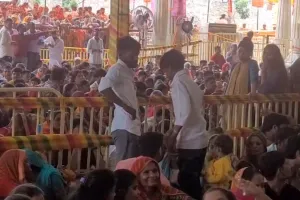 गोविंद देवजी मंदिर में उमड़ी भक्तों की भीड़