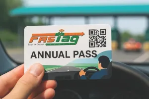 राष्ट्रीय राजमार्गों पर फास्टैग वार्षिक पास सिस्टम 1150 टोल प्लाजा पर लागू : बार-बार रिचार्ज का झंझट खत्म, पहले दिन 1.40 लाख ने खरीदा