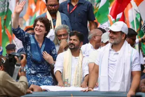 राहुल के साथ मतदाता अधिकार यात्रा में शामिल हुई प्रियंका गांधी : भाजपा पर लगाया लोकतांत्रिक संस्थाओं को कमजोर करने का आरोप, कहा- गरीबों और किसानों की आवाज दबाने से खतरे में पड़ जाएगा लोकतंत्र  