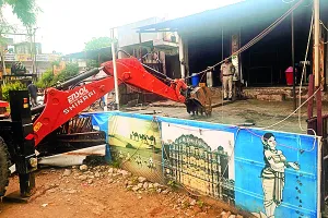 जेडीए ने अवैध कॉलोनी को किया ध्वस्त, झोटवाड़ा थाना से निवारू बाइपास तक सड़क किनारे से हटाए अतिक्रमण