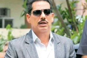 धन शोधन मामला : वाड्रा को नोटिस, अगली सुनवाई 28 अगस्त को