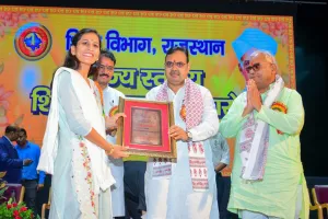 शास्त्रों और संस्कृतियों में भी कहा गया है, कि शिक्षक समाज का भविष्य गढ़ते हैं : मुख्यमंत्री