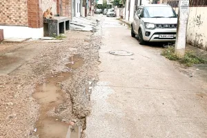 कोटा उत्तर वार्ड 8- सालभर से टूटी सड़कें बनी मुसीबत