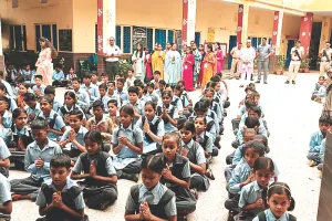 दो विद्यालयों के प्रधानाचार्यों के खिलाफ कार्रवाई के निर्देश : स्कूल में अव्यवस्थाओं को देख शिक्षा मंत्री मदन दिलावर हुए नाराज