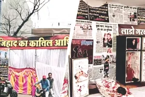 चर्चा में इंदौर का दुर्गा पंडाल : लव जिहाद का कातिल आशियाना, श्रद्धा वॉल्कर समेत कई केस के पोस्टर