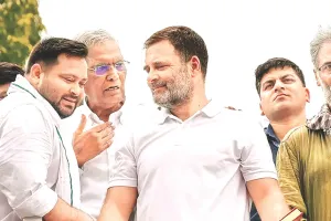 चुनाव में 24 सीटों की मांग इंडिया गठबंधन के समक्ष दोहराई : भाकपा ने भी महागठबंधन को सौंपी सीटों की लिस्ट, रामनरेश पाण्डेय को चुना पार्टी का राज्य सचिव 