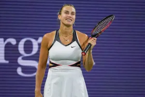 यूएस ओपन टेनिस : सबालेंका और जोकोविच क्वार्टर फाइनल में पहुंचे, अल्कारेज भी अंतिम 8 में