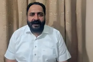 आप विधायक पुलिस हिरासत से फरार : समर्थकों के हमले में एक पुलिसकर्मी घायल, रेप केस हुआ था दर्ज