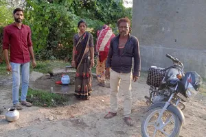 झोटोली गांव में पेयजल संकट : प्यास बुझाने के लिए लंबा सफर तय करते ग्रामीण, स्थाई समाधान नहीं होने से बढ़ी परेशानी