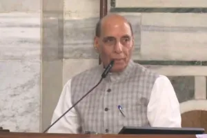 राजनाथ ने पाकिस्तान को धूल चटाने वाले सैनिकों से की बात : भारत की ताकत की परीक्षा थी 1965 का युद्ध, कहा- सेनाओं को किसी चीज की कमी नहीं होने देगी सरकार