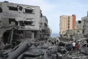 इजरायल ने गाजा में इमारत को बनाया निशाना : हवाई हमले में 8 लोगों की मौत, 50 से ज्यादा घायल