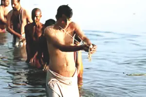 भारत में है दुनिया का इकलौता मंदिर जहां जिंदा लोग खुद करते हैं अपना श्राद्ध, अनोखी है वजह 