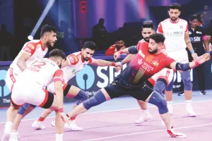 प्रो कबड्डी लीग (पीकेएल) : यूपी योद्धाज की लगातार दूसरी जीत, टाईब्रेकर में बेंगलुरु बुल्स को हराया 