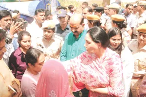 स्वास्तिक नगर : उप मुख्यमंत्री ने घर-घर जाने जलभराव क्षेत्र के हाल, जन-जन की सुनी पीड़ा