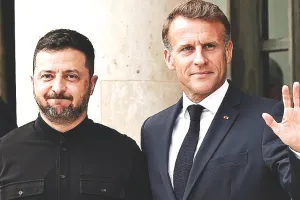 पुतिन की चेतावनी, विदेशी सैनिक बर्दाश्त नहीं : इमैनुएल मैक्रों ने कहा- यूक्रेन को 26 देशों ने सुरक्षा गारंटी देने का किया वादा 