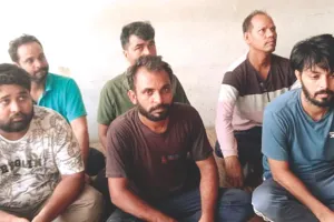 साइबर अपराधियों के गिरोह का भंडाफोड़ : गैंग के सरगना समेत 6 आरोपी गिरफ्तार, 100 करोड़ से अधिक की ठगी को दे चुके है अंजाम 