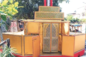 जयपुर के शख्स ने बनाया टाइटैनिक, 12 लाख की लागत से 6 साल में कड़ी मेहनत से तैयार 