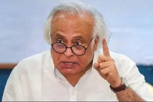 बी-टीम की तरह काम कर रहा चुनाव आयोग : भाजपा को फायदा पहुंचाना मकसद, जयराम रमेश ने कहा- भाजपा के इशारे पर रचा एसआईआर का पूरा खेल 