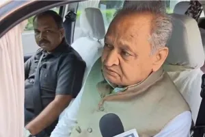 बस हादसे पर बोले गहलोत : हादसे की तकनीकी जांच करे सरकार, आग लगने की असली वजह का पता लगना बेहद जरूरी