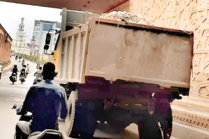 थेगड़ा से नांता तक दुर्गंध फैला रहे डम्पर, रास्ते में कई जगह सड़क पर गिर रहा कचरा