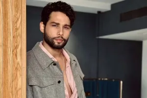 सिद्धांत चतुर्वेदी की फिल्मफेयर परफॉर्मेंस ने जीता सबका दिल, दर्शकों को ले गए सुनहरे बॉलीवुड डांस युग की यादगार यात्रा पर 