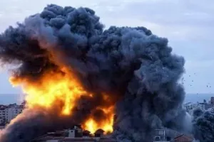 गाजा पर इजरायल के हवाई हमले : 7 लोगों की मौत, हमास ने टाला बंधकों के शव सौंपने का काम 