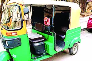 10 हजार ऑटो रिक्शा के परमिट होंगे निरस्त : आरटीओ ने दिया 15 दिन का समय, नोटिस जारी 
