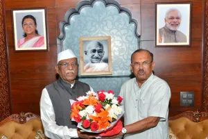 वासुदेव देवनानी ने राज्यपाल बागडे से की मुलाकात, विजयादशमी की दी शुभकामनाएं 