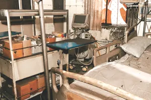 एसएमएस दुखांतिका : मृतकों के आंकड़े को लेकर उठ रहे सवाल, मीडिया ने फोटो सहित छापे 8 नाम अस्पताल प्रशासन छह पर अड़ा