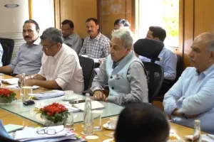 सचिवालय में उच्च स्तरीय बैठक : जिलों के अधिकारियों से संवाद, राइजिंग राजस्थान व पंच गौरव कार्यक्रमों की समीक्षा