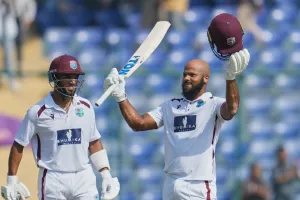 भारत का दबदबा कायम : कुलदीप-जडेजा ने ढेर की वेस्टइंडीज, फॉलोऑन के बाद कैंपबेल-होप की जोड़ी ने की वापसी की कोशिश